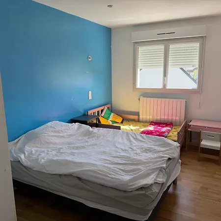 Spacious 4-bedroom House Near Pegasus Bridge & Caen بيت للعطل Escoville